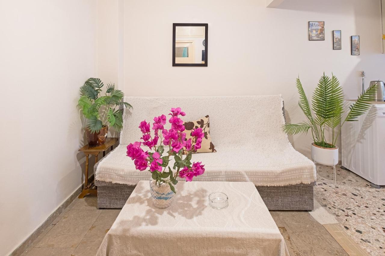 Serenity & Cozy Apartment Kalamata Dış mekan fotoğraf